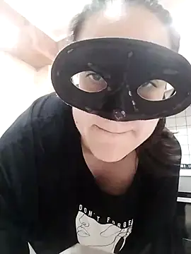 Dolcecurvy online show from September 17, 9:29 am