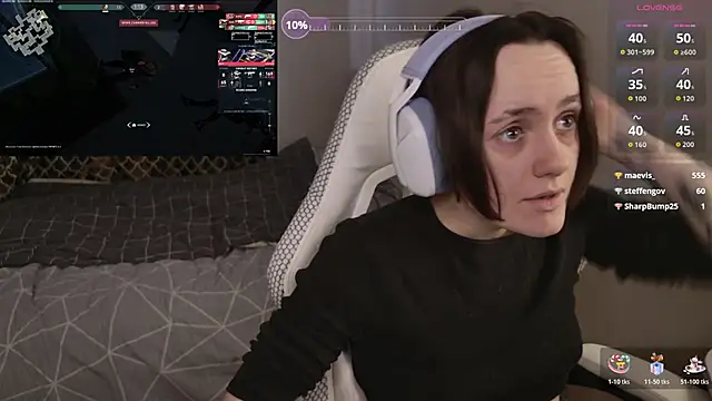 Luna Loveee online show from March 22, 8:20 am