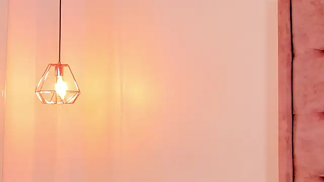 regina noctixx online show from November 16, 7:32 am