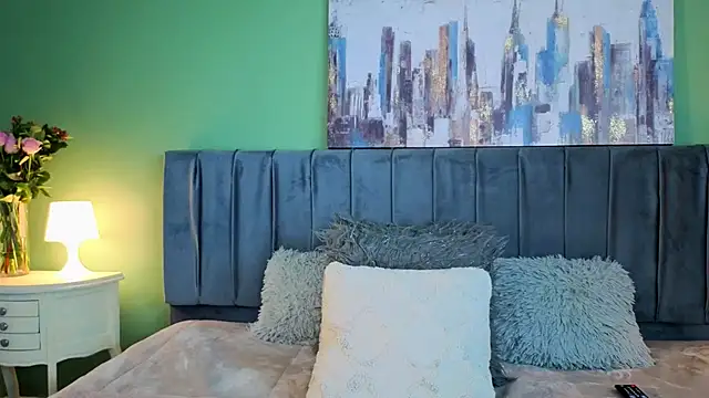 Cassie bloom online show from April 3, 3:26 am