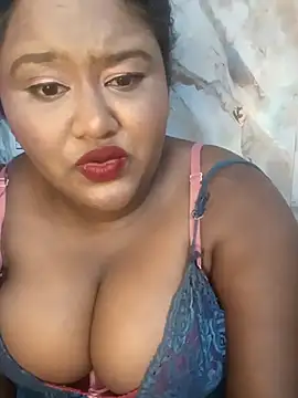 horny diana online show from February 13, 6:09 pm