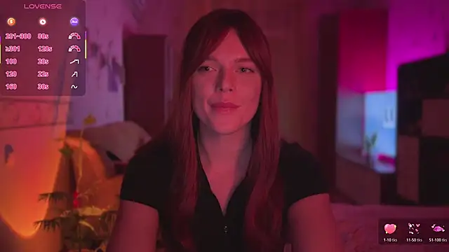 CherryRed Girl online show from March 25, 12:27 am