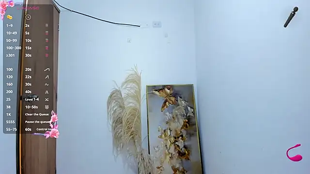 jessyegoldenn online show from March 9, 4:54 pm