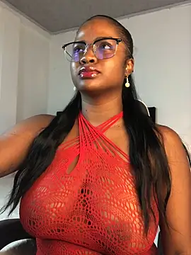 ValerieBlakee online show from April 10, 11:33 pm