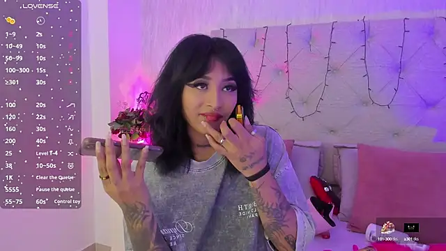 goth tasha online show from October 1, 8:14 pm