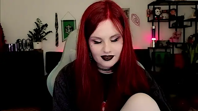 Della Ideal online show from March 9, 6:11 pm