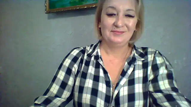 ArielXLoveresss online show from November 25, 9:22 am