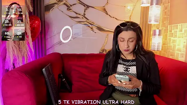 Bella williamss  online show from October 15, 8:11 pm