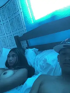 Babyalienqm online show from April 4, 12:26 pm