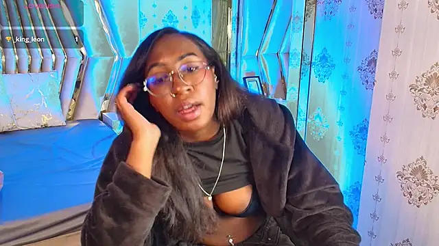 Qeen blackk online show from November 1, 10:36 pm