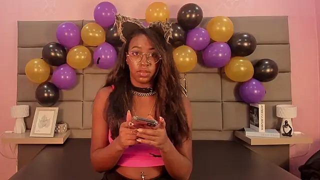 Qeen blackk online show from October 31, 10:36 pm