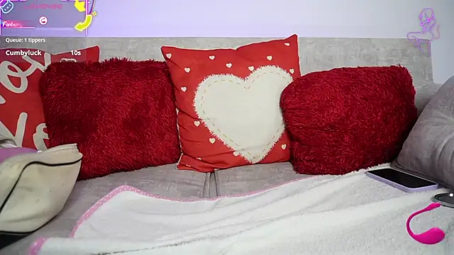 Sara Charmy online show from November 7, 12:00 pm