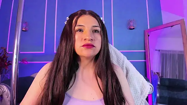 TaraTaylorr online show from October 7, 2:16 am