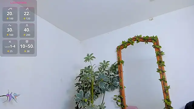 SaskiaGrendel online show from February 18, 12:21 am