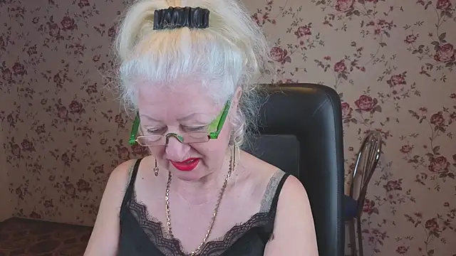 Maya Mayflower online show from January 17, 3:14 am