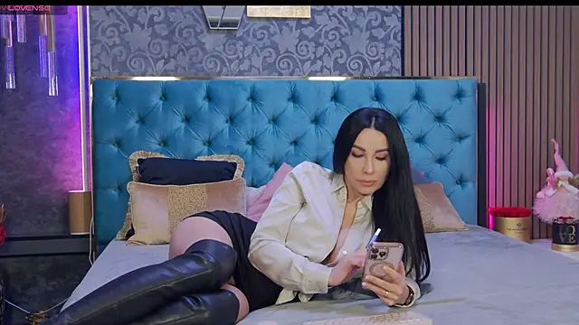 Vanessao1 online show from October 12, 2:08 pm