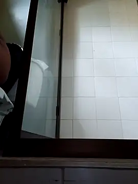 Ariana Rodriguez online show from November 6, 2:56 pm