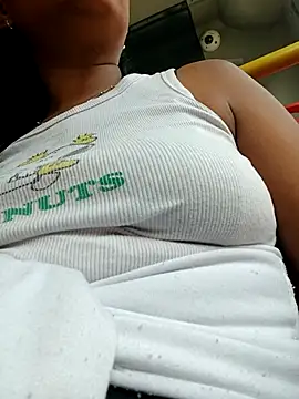 Ariana Rodriguez online show from February 7, 2:54 pm