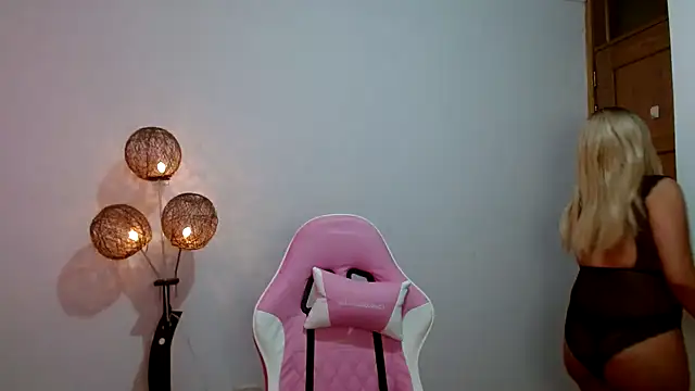 nanis milf online show from November 24, 4:09 pm