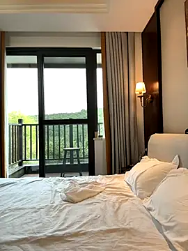 TOP yoyo online show from November 19, 7:30 am