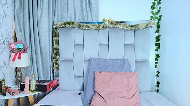 AvaX 777 online show from December 15, 9:20 pm