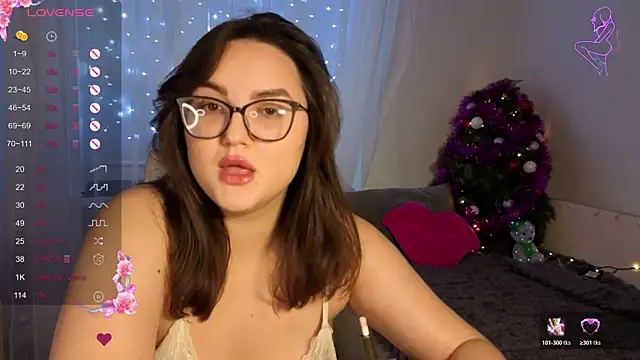 MiraLuccian online show from January 5, 9:29 pm