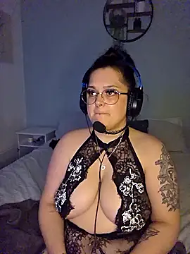 Saucy-Serenity online show from September 10, 8:53 pm