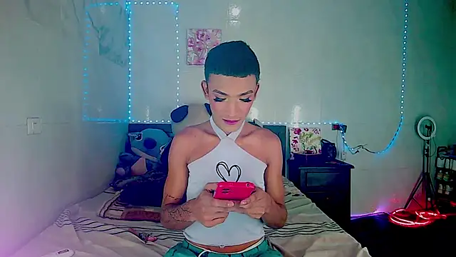 KimberlyXtreme online show from October 24, 8:27 pm