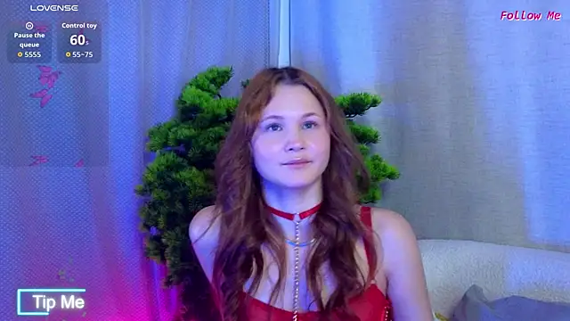 AmeliRoyse online show from December 20, 5:39 pm