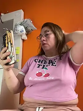 Luna-nevada online show from February 16, 1:11 pm