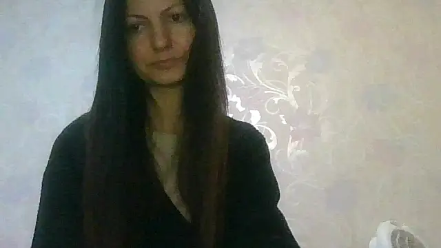 AliseWats online show from April 10, 7:20 pm