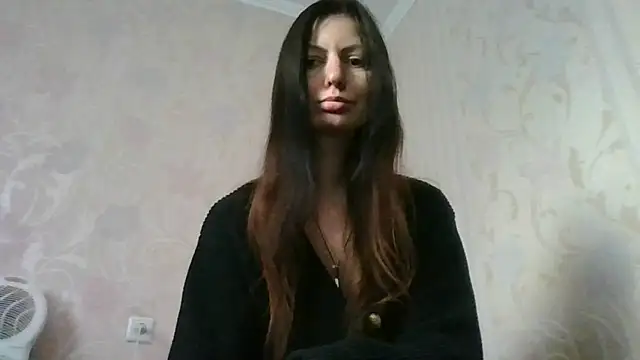 AliseWats online show from October 12, 2:19 pm