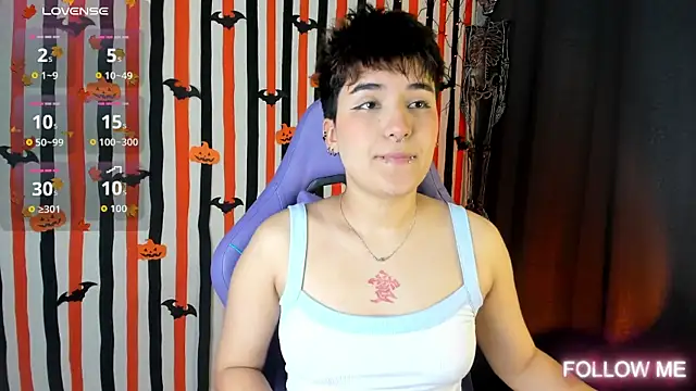 Snapshot of emma_cute7 chatting on October 24, 5:14 am emma cute7 online show from October 24, 5:14 am