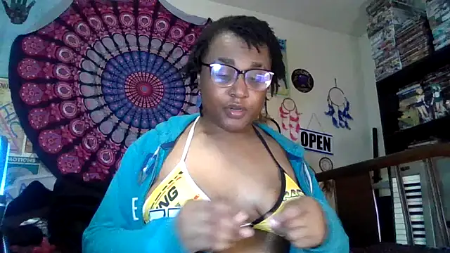 GardeniaFields online show from April 5, 11:26 pm