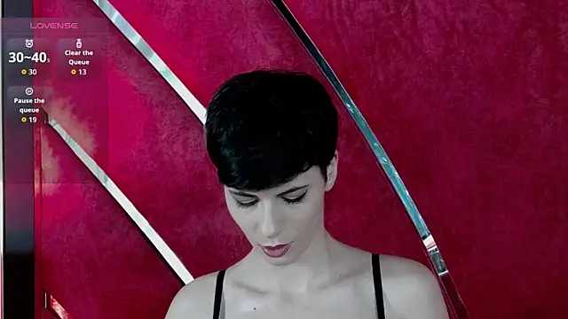 Roxxy Rouge online show from November 15, 10:33 pm