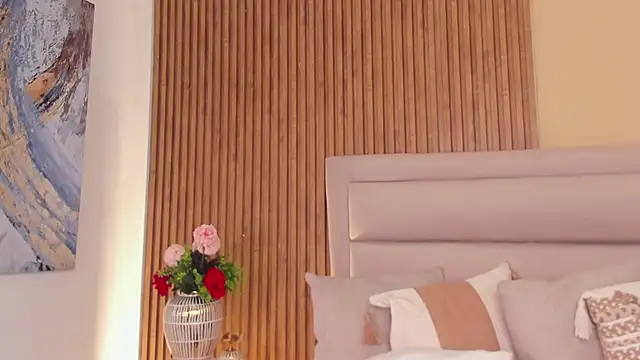 FatimaEvans online show from November 15, 8:43 pm