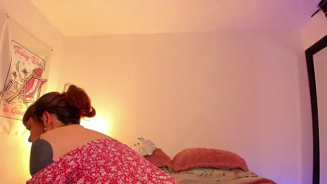 Alessamoth online show from October 24, 12:28 am