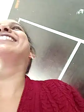 Hotty-Nidhi online show from November 28, 5:32 am