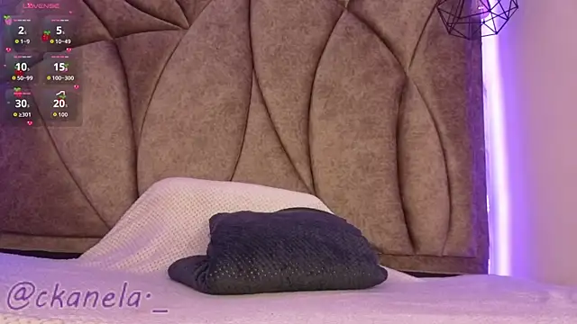 Kanela miller  online show from November 23, 1:02 pm