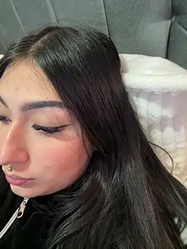 Lilith Thompson online show from October 20, 4:48 am