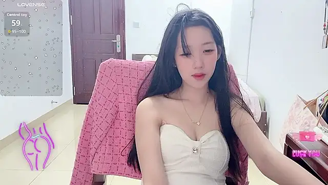 umi-dd online show from April 26, 2:04 pm