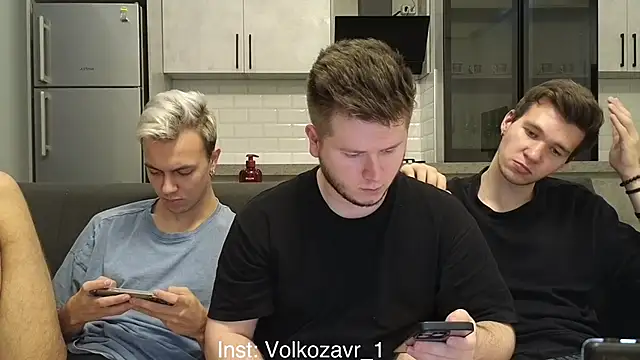 boys sobolisha online show from October 5, 9:42 pm