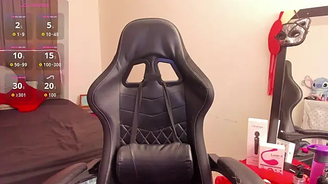 Mehlany Moretz online show from November 20, 3:51 am