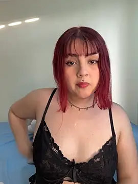 Ivelleee  online show from December 3, 10:12 pm