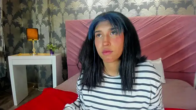 Karin Ks online show from November 5, 7:30 pm