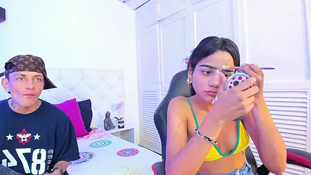 Zaira Angel online show from November 17, 2:07 pm