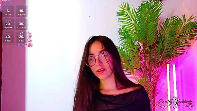 Emmi Roberts online show from February 4, 3:20 am