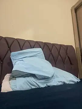 kiume online show from November 21, 3:36 pm