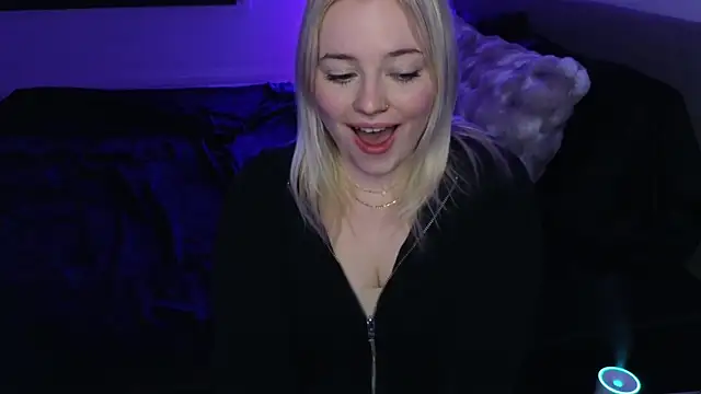 margot robbie7 online show from March 24, 1:00 am