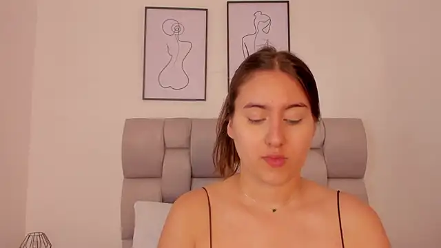 Hanna Evans   online show from September 13, 12:13 pm